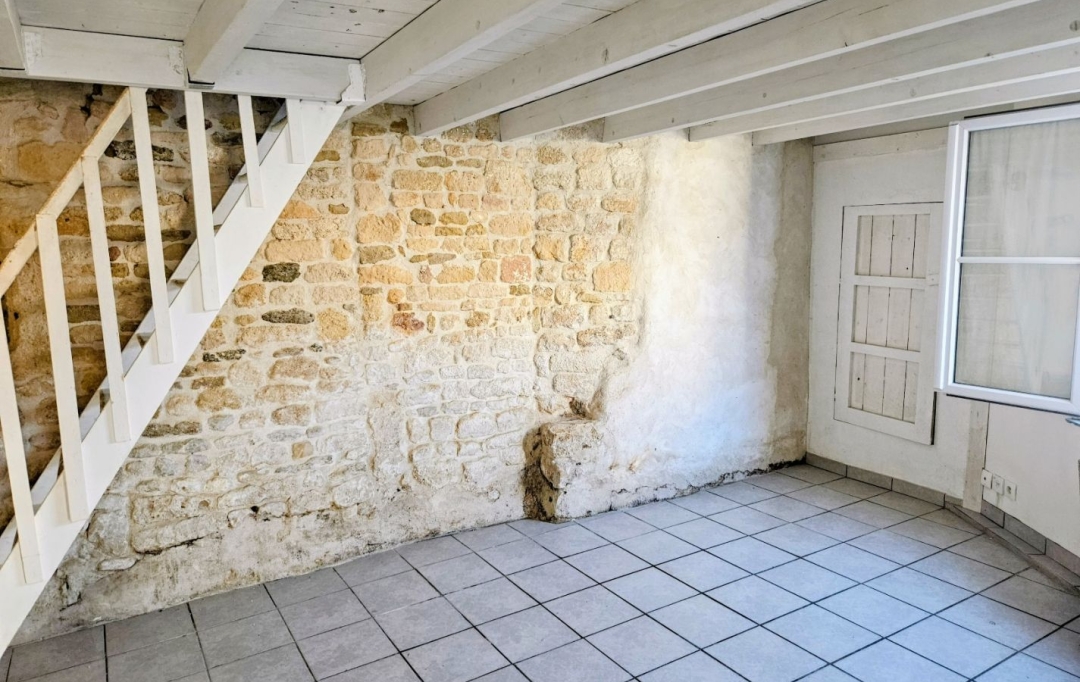 AGENCE IMMOBILIERE DE L'HOTEL DE VILLE : Maison / Villa | AIGREFEUILLE-D'AUNIS (17290) | 32 m2 | 109 000 € 