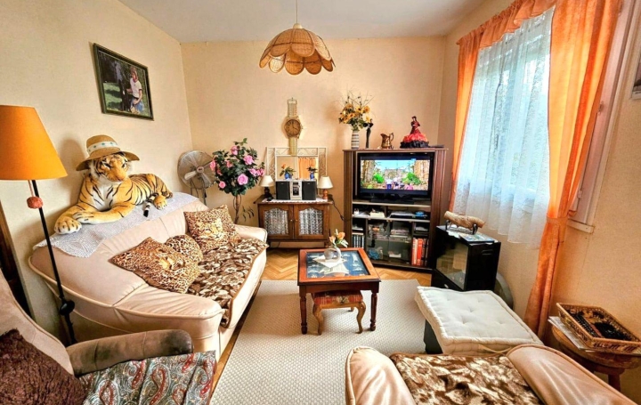 Appartement P3   TONNAY-CHARENTE  69 m2 105 840 € 